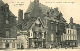 Le Croisic * Place * Commerce Magasin LE BON MARCHE , Maison Bernard * Hôtel Des étrangers - Le Croisic