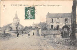 63-SAINT-MAURICE-DE-PIONSAT- LA GRANDE PLACE ROUTE D'EVAUX AU MONT-DORE - Altri & Non Classificati