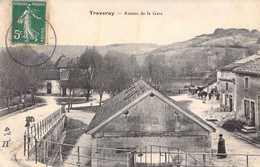 CPA France - Treveray - Avenue De La Gare - Animée - Calèche - Attelage -Enfants - Chevaux - Oblitéré Vavincourt 1914 - Other & Unclassified