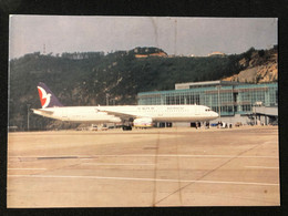 MACAU VIEW INTERNATIONAL AIRPORT - PLANE AT THE APRON - Macau