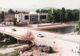 KOSOVO MITROVICA LE PONT DE LA HAINE 1999 TBE - Kosovo