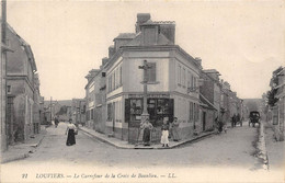 27-LOUVIERS-LE CARREFOUR DE LA CROIX DE BEAULIEU - Louviers