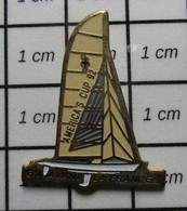 510F Pin's Pins / Beau Et Rare / THEME SPORTS / VOILE VOILIER BATEAU AMERICA'S CUP - Voile