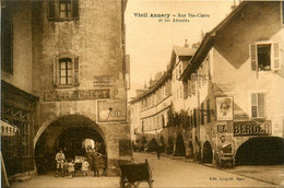 Vieil Annecy * La Rue St Claire Et Les Arcades * Café CREPY - Annecy-le-Vieux