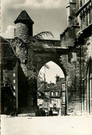 La Charité Sur Loire * Rue Et Ancien Portail De L'église - La Charité Sur Loire