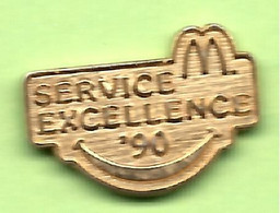 Pin's Mac Do McDonald's Service Excellence '90 (Doré) - 3II30 - McDonald's