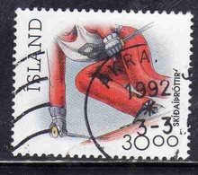 ISLANDA ICELAND ISLANDE ISLAND 1990 SPORTS SKIING SPORT 30.00k USED USATO OBLITERE' - Used Stamps