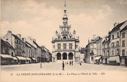 CPA - 77 - LA FERTE SOUS JOUARRE - La Place Et L'hotel De Ville - ND - La Ferte Sous Jouarre