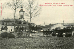 Ménil La Tour * Le Pont Du Terroin Et L'entrée Du Village * L'église - Andere & Zonder Classificatie