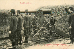 Toul * Garnison * Le 6ème Régiment D'artillerie De Forteresse * Manoeuvre D'une Pièce De 95 Sur Affût Omnibus * Canon - Toul