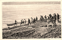 Menton * Les Pêcheurs Retirant Leurs Filets * Pêche - Menton