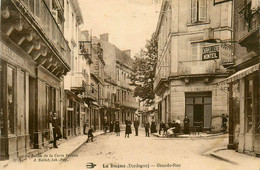 Le Bugue * Grande Rue * Chapellerie MONTEIL * Pharmacie - Autres & Non Classés