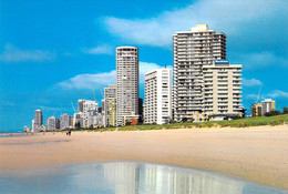 Surfers Paradise - Vue Sur La Plage Et La Ville - Andere & Zonder Classificatie