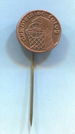 Basketball Pallacanestro Baloncesto - KK METALAC Futog Serbia, Vintage Pin Badge Abzeichen - Basketball