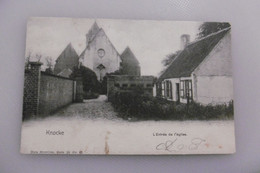 Knokke - Knocke - L'entrée De L'église - Knokke