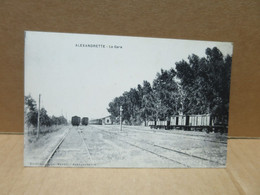 ALEXANDRETTE (Turquie) Intérieur De La Gare Du Chemin De Fer - Turkey