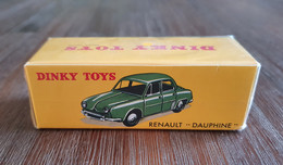 DINKY TOYS BERLINE RENAULT DAUPHINE 24 E ATLAS 2008 NEUVE SOUS BLISTER - Dinky