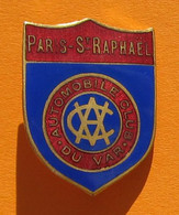 Médaille émaillée - Automobile - Automobile Club Du Var - Paris - Saint-Raphaël - Professionals / Firms