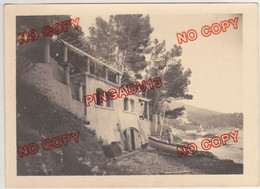 Le Rayol Canadel Var Villa Les Pieds Dans L'eau Beau Format Année 1932 Photographe Martinez Hyères - Places