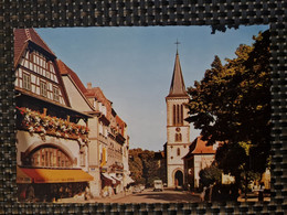 Delcampe - Carte MUNSTER Place Du Marché Eglise Catholique - Munster
