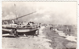 Delcampe - 66. CANET- PLAGE. CPA.  LA PLAGE. ANIMATION. ANNÉE 1959 + TEXTE - Canet Plage