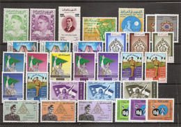 Delcampe - Iraq ( Lot De Timbres Différents XXX -MNH ) - Irak