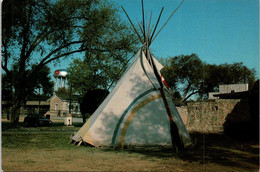 Delcampe - (1 K 50) USA - Fort Sill - Old Post Corral - Indianer