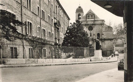 Delcampe - TOURNONS SUR RHONE : LE LYCEE DES GARCONS - Tournon