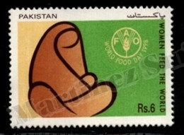 Pakistan 1998 Yvert 977, Organizations. World Food Day, FAO Logo, Women Feed World - MNH - Pakistan