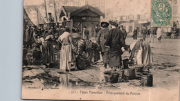 Delcampe - 13 / TYPES MARSEILLAIS / DEBARQUEMENT DU POISSON / LACOUR 512 - Artesanos