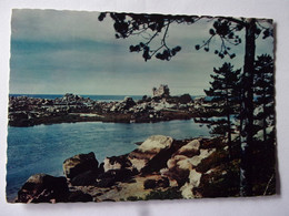 Delcampe - France Carte Postale Tregastel Ploumanach Château Costaérès Bretagne  Pleumeur Bodou Télécommunications Spatiales - Trégastel