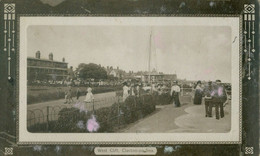 Clacton-on-Sea; West Cliff - Circulated. (M. R. & C.) - Clacton On Sea