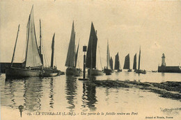 La Turballe * Une Partie De La Flotille Rentre Au Port * Bateaux De Pêche Pêcheurs - La Turballe