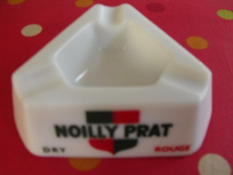 Cendrier Noilly Prat. Opalex France. Vers 1960-70. 12 Cm - Ashtrays