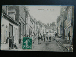 Delcampe - MOREUIL                                RUE CARNOT - Moreuil