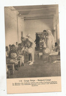 CONGO BELGE 113 LE MINISTRE DES COLONIES VISITANT UN ECOLE D'ENFANTS INDIGENES (CARTE AVEC ENTIER POSTAL) - Congo Belge