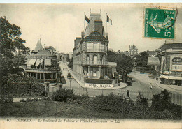 Dinard * Le Boulevard Des Falaises Et Hôtel D'émeraude * Hôtel Royal * Hôtel Restaurant Grand Café Des Casinos - Dinard