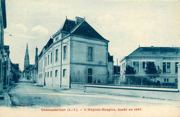 Châteaubriant * Rue Et L'hôpital Hospice , Fondé En 1697 * établissement Médical - Châteaubriant