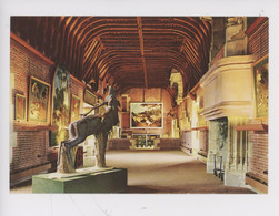 Delcampe - Gien, Musée De La Chasse - Le Château, Une Salle (expo Art Tableau Peinture Sculpture) La Charpente (cp 0040 Combier) - Gien