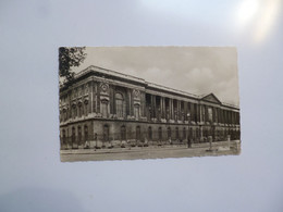 Delcampe - PARIS  -  Les Colonnades Du Louvre - Louvre