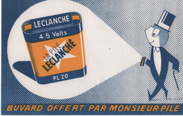 Buvard Ancien /La Pile LECLANCHE/ Buvard Offert Par Monsieur Pile//Vers 1950-1960    BUV656 - Accumulators