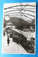 Rotterdam Station D.P. Trein Chemin De Fer. Railroad.  Gare -1952 - Stations With Trains