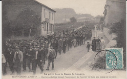 MONT SAINT MARTIN (54) - Grèves Du Bassin De Longwy - Grévistes Suivant L'enterrement De L'ouvrier Tué Dans Une Charge.. - Mont Saint Martin