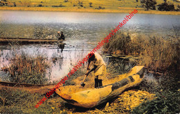 Uganda - Canoe Builkder - Kigezi - Jamhuri Ya Uganda - Oeganda