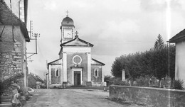 BRANGUES (Isère) - Place De L'Eglise - Brangues