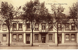 Fayt-lez-Manage : La Place De L'Hôtel De Ville (Édit. Parisel-Duriaux, Fayt) N'a Pas Circulé - Manage