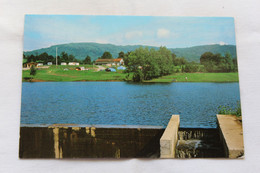 Cpm 1985, Cunlhat, Le Plan D'eau Et Vue Sur Le Camping, Puy De Dôme 63 - Cunlhat