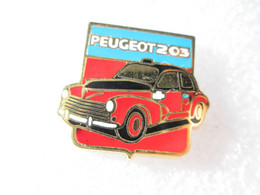 PIN'S    PEUGEOT  203  TAXI  PARISIENS  Zamak  HELIUM - Peugeot