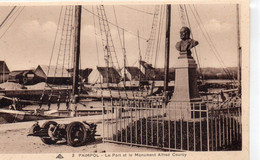 Paimpol Le Port Le Monument Alfred Courcy Bateaux - Paimpol