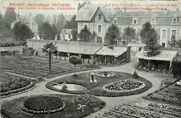 Poitiers * Horticulteur BRUANT * Un Coin Des Jardins Et Maisons D'habitation * Cpa Pub Publicité * Horticulture - Poitiers